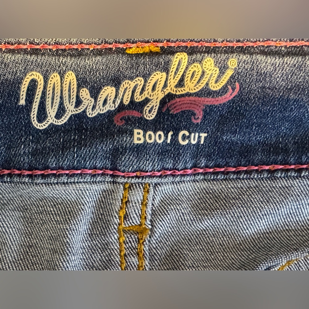 Wrangler Women's Straight Leg Denim Jeans - Picture 6 of 8